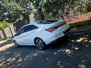 Hyundai Elantra varianta EXCLUSIVE  - imagine 9