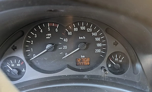 Opel Corsa C, gri, diesel 2005, cumpărat de nou, ingrijit îsi cauta nou proprietar - imagine 7