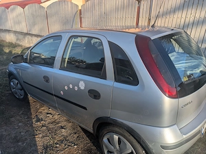 Opel Corsa C, gri, diesel 2005, cumpărat de nou, ingrijit îsi cauta nou proprietar - imagine 3