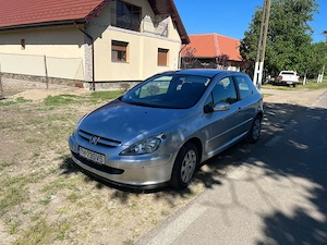 Dezmembrez peugeot 307 - imagine 5