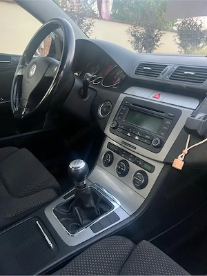 Volkswagen Passat 1.9TDI - imagine 6