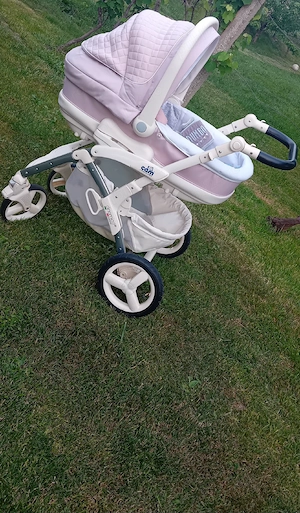 Cărucior fete 3 in 1