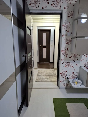 Închiriez apartament 2 camere - imagine 5
