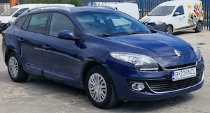 Renault Megane 3, motor 1.5 DCI, 110cp, an. 2013 Full Option
