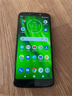 Telefon Motorola G6 Play 32gb memorie,Display mare cu baterie bună,liber perfect functional.Vine cu 