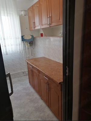 Închiriez ap cu 2 camere în Botoșani  - imagine 3