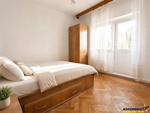 Drumul Poienii .LIvada Postei: 3 camere decomandate,2 balcoane,vedere verde, Brasov - imagine 2