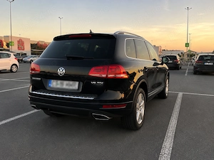 Touareg 3.0 V6 TDI Blue Motion DPF Automatik - imagine 2