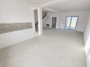 Duplex 4 camere 2 băi - 94mp/utili 287 mp teren Comision 0 - 155.000€ - imagine 3
