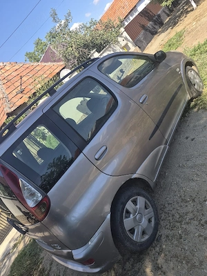 Toyota yaris verso - imagine 2