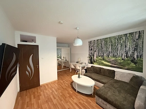 Calea Victoriei, 2 camere dec, et.3, balcon, bloc termoizolat,  zona linistita - imagine 2