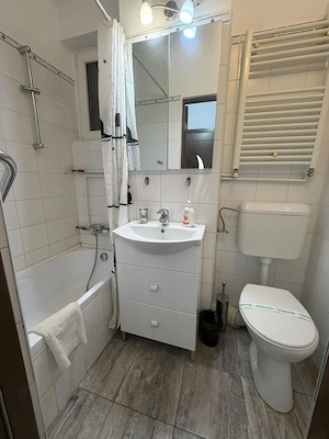 Calea Victoriei, 2 camere dec, et.3, balcon, bloc termoizolat,  zona linistita - imagine 9