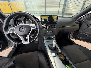 Mercedes C Class 220 - imagine 3
