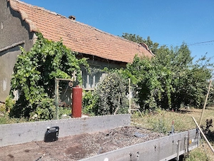 Vând casă în loc.Racovița, jud.Timiș - imagine 4