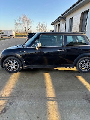 mini one pentru dezmembrat - imagine 3
