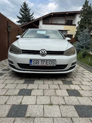 Volkswagen Golf 1.6 TDI DPF BlueMotion Technology Trendline - imagine 5