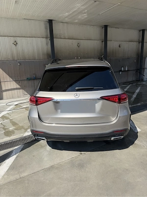 Mercedes GLE 300, an 2020. - imagine 2