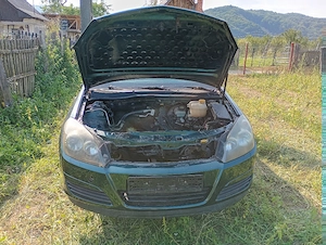 Dezmembrez Opel asta H (cutie easytronic) - imagine 5