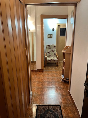 Vand apartament 3 decomandate camere ultracentral str Unirii - imagine 2