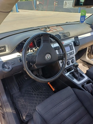 Vand VW Passat B6 TDI - imagine 7
