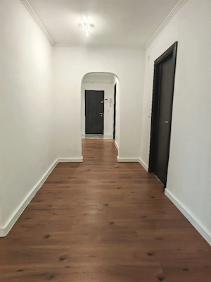 Decebal - Apartament 4 camere   Renovat complet  Decomandat - imagine 8