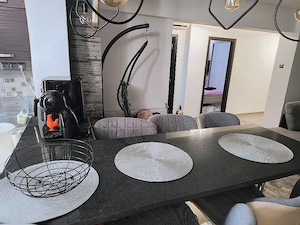 Apartament 3 camere - imagine 9