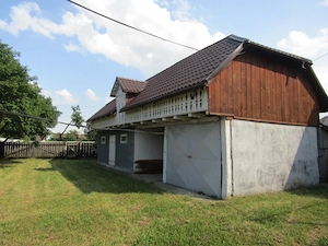 PERSOANĂ FIZICĂ Vând casă cu teren intravilan 3.884 mp Săvinești, jud. Neamț   130.000   negociabil - imagine 4