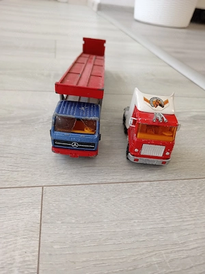 Tir Mercedes Siku