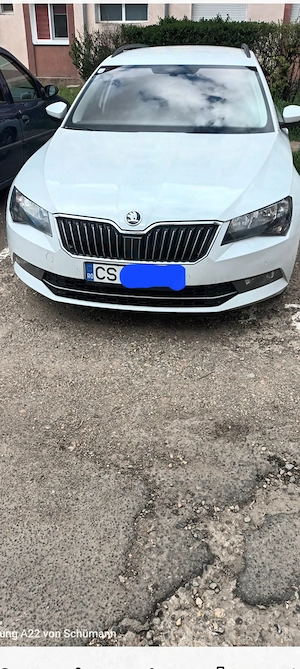 Se vinde skoda superb 3 1.6 tdi an 2017 cutie dsg,km 189000,stare impecabilă.  - imagine 2