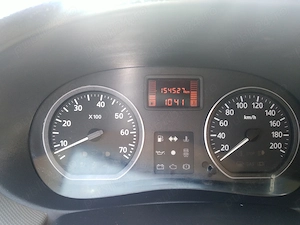 Dacia Logan  2011 1.2 benzină  - imagine 9