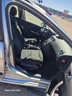 Peugeot 308 SW 1.6 HDi 109 CP | 2009 | 6 trepte | 2099   negociabil - imagine 3