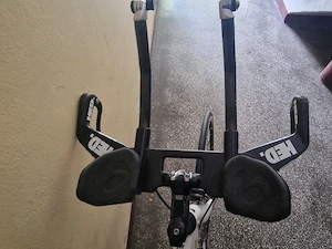  Btwin Triban 5   Cursieră cu upgrade-uri, stare EXCELENTĂ