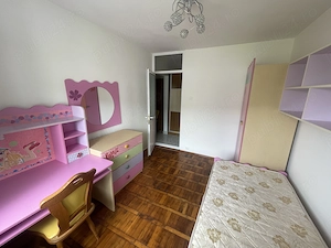  Particular, vand apart. dec. 3 camere, incadrat si complet mobilat, Tomis 3- Soveja stradal - imagine 4