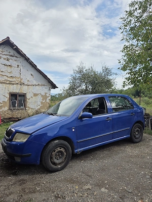 dezmembrez skoda fabia 1.4 - imagine 3