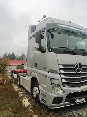 Vand Mercedes Benz Actros - imagine 4