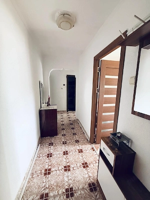 Vând apartament 2 camere - Curtea de Arges - imagine 4