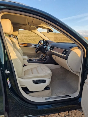 VW Touareg R-Line 4Motion 3.0 Tdi BMT - imagine 5