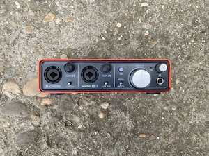 Focusrite Scarlett 2i2