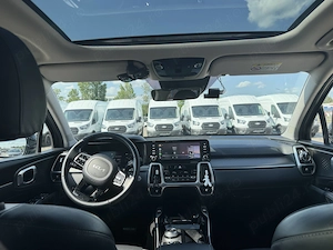 Kia Sorento HEV 2023 - imagine 2
