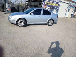 Vw bora, 1.6 benzina 4000 de lei  - imagine 2