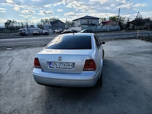 Vw bora, 1.6 benzina 4000 de lei  - imagine 4