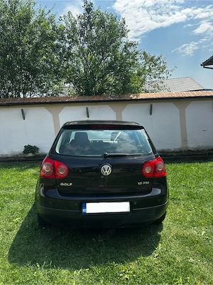 Volkswagen Golf V 1.6 FSI   2.400   preț negociabil - imagine 9