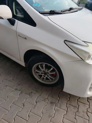 Vând Toyota prius 3  - imagine 5