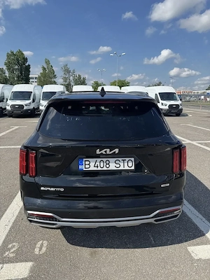 Kia Sorento HEV 2023 - imagine 5