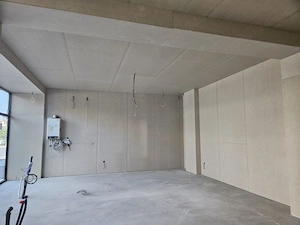Bd. Republicii (tronson bd. Traian   bd. Unirii)   chirie spatiu comercial, cu vitrina, s.u. =141mp - imagine 2