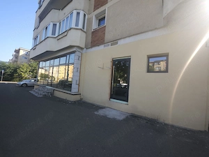 Bd. Republicii (tronson bd. Traian   bd. Unirii)   chirie spatiu comercial, cu vitrina, s.u. =141mp - imagine 10