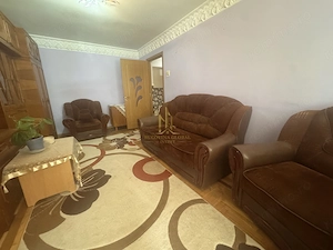 Apartament 3 camere decomandate, Obcini – poziție excelentă, etaj 1.