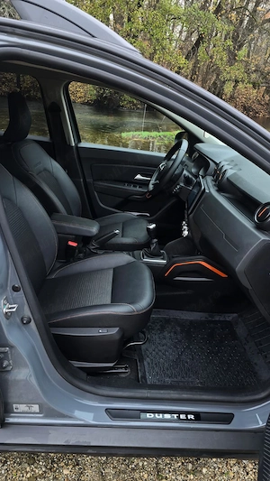 Dacia Duster 4WD 1.3 150CP SL Extreme - imagine 6