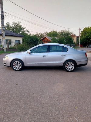 Volkswagen Passat B6 2.0TDI 140cp.bkp 2007 E4 - imagine 4