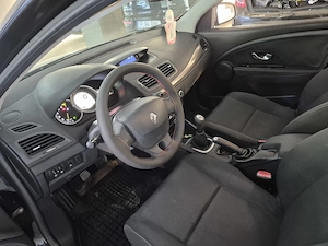 Reno Megane 1.6   - imagine 6